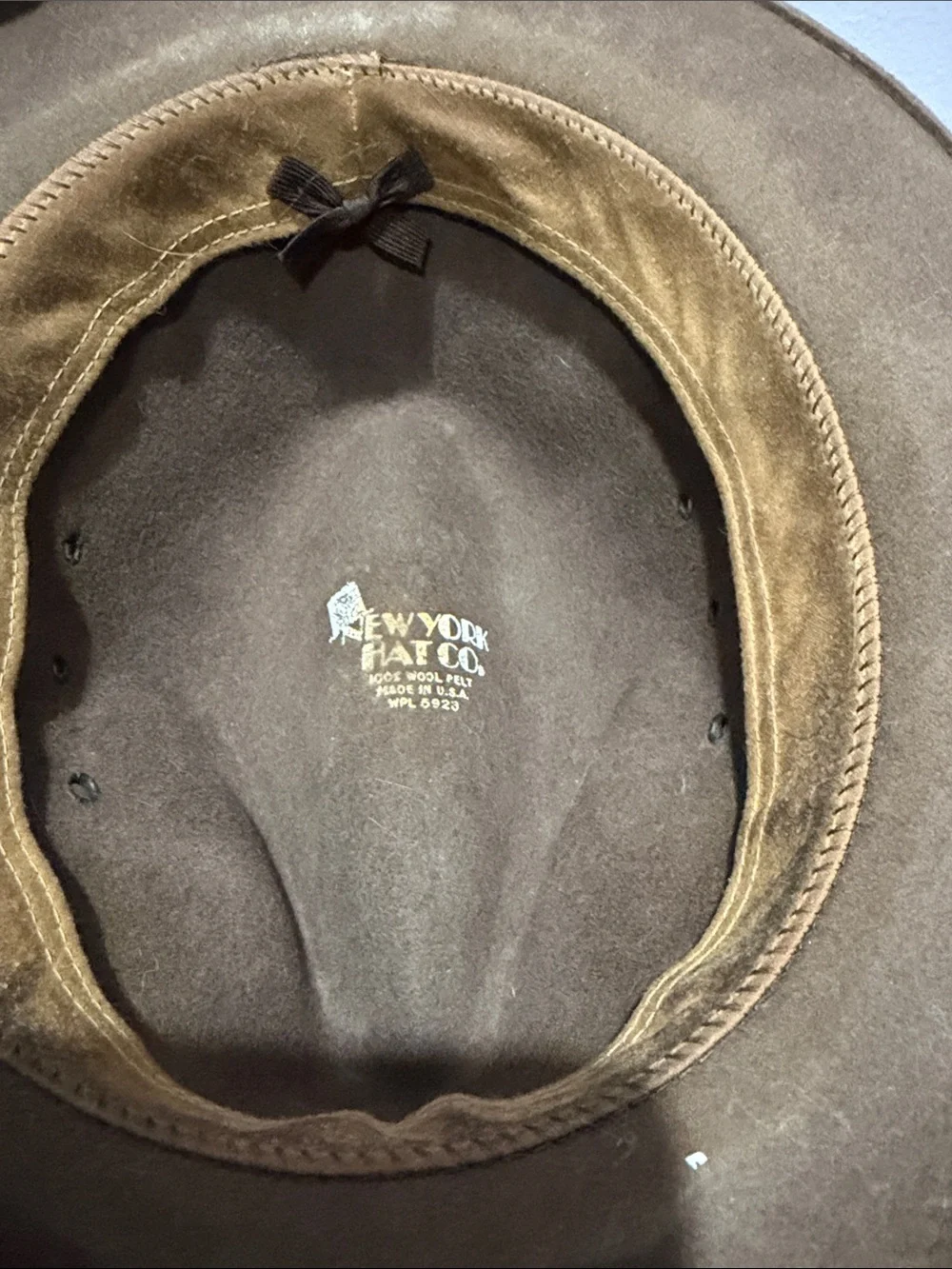 Vintage Olive Wool Felt Fedora with Brown Leather Band